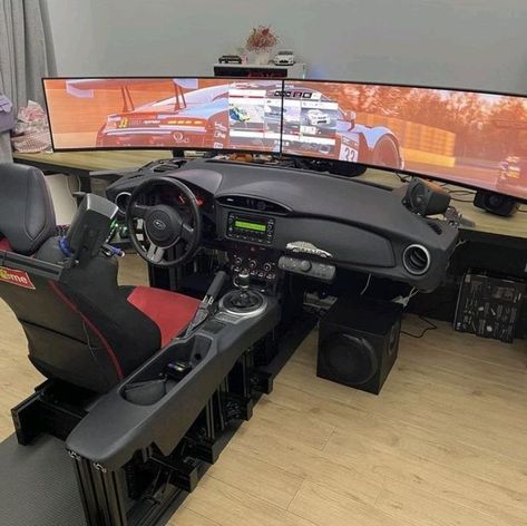 Car Guy Room Ideas, Racing Simulator Setup, Car Bedroom Ideas For Boys, Guy Room Ideas, Gaming Set Up Ideas, Boys Car Bedroom, Pc Set Ups, Home Cockpit, Playstation Room