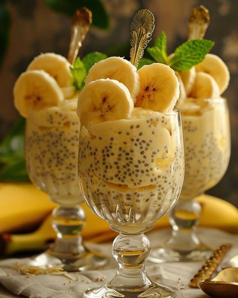 Optimal Recipes Optimal Recipes, Banana Mousse, Low Carb Milk, Chia Puding, Banana Chia Pudding, Chia Recipe, Recipes With Few Ingredients, Chia Pudding Recipes, Guilt Free Dessert