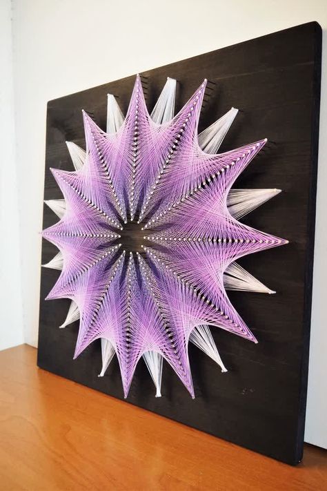 String Art Wall, Flower String, String Art Templates, Thread Pattern, String Art Ideas, Wood Workshop, String Wall Art, 3d Mandala, String Art Patterns