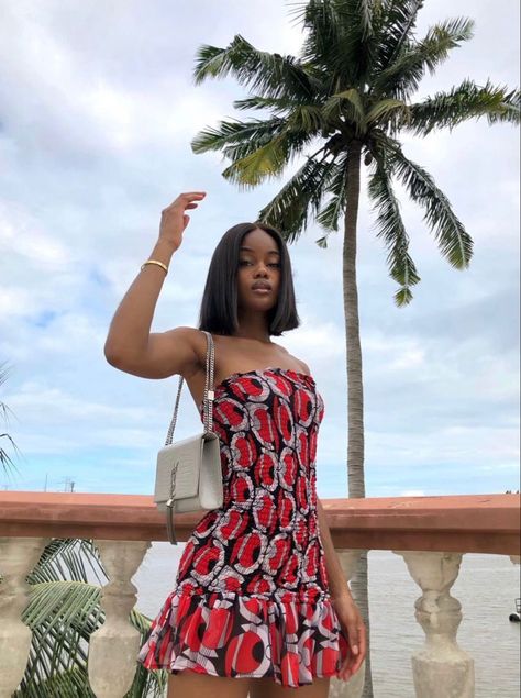 Cute Chitenge Outfits, Summer Ankara Outfits, Nigerian Outfits For Women, Ghana Dress Styles, African Clothing Styles Woman, Classy Aesthetic Black Woman, Ghana Outfits, Chitenge Outfits, African Print Dress Ankara