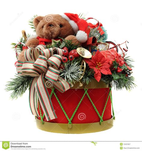 Christmas Drum, Christmas Decorations Centerpiece, Christmas Centers, Diy Christmas Ornament, Christmas Floral Arrangements, Christmas Centerpieces Diy, A Teddy Bear, Christmas Arrangements, Holiday Crafts Christmas