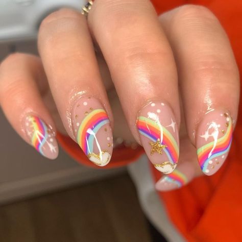 Nails Arcoiris, Nails For Pride, Summer Stiletto Nails, Girly Nails, Rainbow Nails Design, Rainbow Nail Art, Rainbow Nail, Eye Nail Art, Nail Board