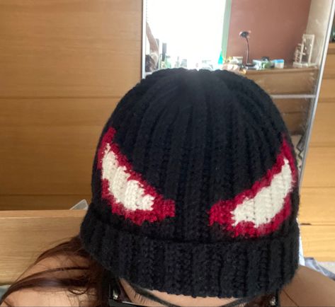 Spider Man Beanie Crochet, Crochet Spiderman Hat, Crochet Spiderman Beanie, Spiderman Beanie, Spiderman Crochet, Spiderman Hat, Anime Hats, Beanie Fits, Spiderman Art Sketch