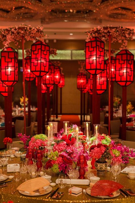 A 1920s Old Shanghai Wedding At Grand Hyatt, KL - The Wedding Notebook magazine Chinese Wedding Decor, Chinese Party, Asian Inspired Wedding, Filipino Wedding, Asian Party, Chinese Theme, Old Shanghai, Vietnamese Wedding, Wedding Notebook