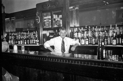 https://flic.kr/p/8vuJB1 | Joe the Bartender at the Roosevelt Bar, Hamtramck, 1951 Modern Bar Design, Gloucester England, American Bars, Modern Bar, How Old, Vintage Bar, Printing Labels, Bar Design, Craft Beer