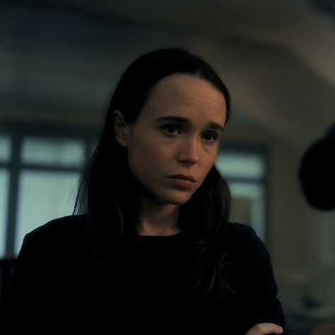 Five Hargreeves Powers, Tua Characters, Victor Hargreeves, Viktor Hargreeves, Vanya Hargreeves, Smash Board, Violin Player, Series Netflix, Ellen Page