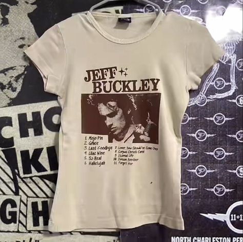 Jeff Buckley Clothes, Radiohead Shirt Aesthetic, Jeff Buckley Style, Jeff Buckley Tshirt, Jeff Buckley Outfit, Jeff Buckley Shirt, Jeff Buckley Aesthetic, Band Tee Aesthetic, Beads Makeup