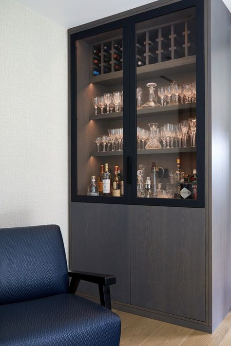 Bespoke Bar Joinery / Maidenhead - Contemporary home - InteriorDesigners.net Built In Tv Wall Unit With Bar, Drinks Cabinet Ideas Home Bars, Bar Unit In Living Room, Skill List, Living Room Bar Ideas, Built In Bar Cabinet, Alcohol Cabinet, 1980s Home, 1980s House