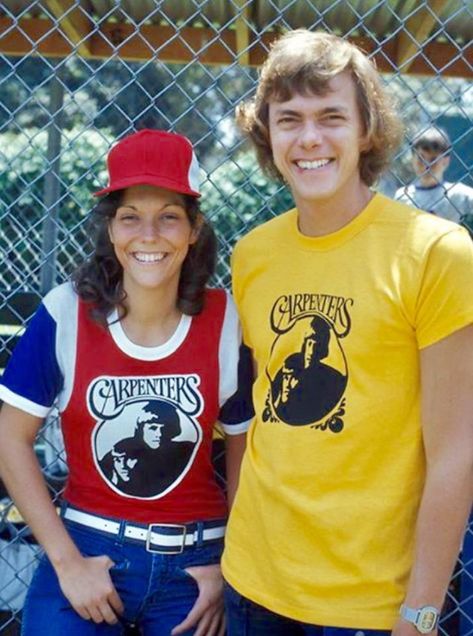 Karen Richards, Richard Carpenter, The Carpenters, Karen Carpenter, Groovy 70s, Las Vegas Shows, Sonic Youth, Retro Photo, Walk Of Fame