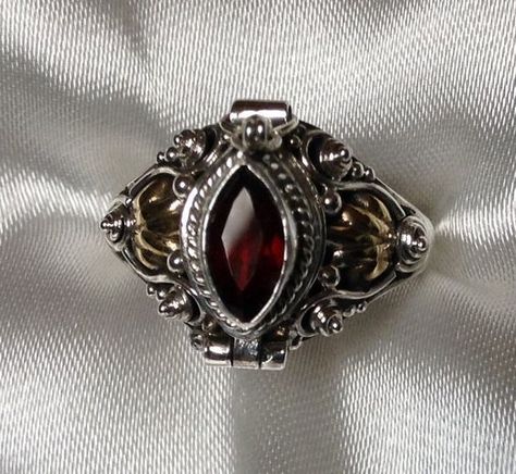 Vintage Gothic Rings, Goth Engagement Rings Vintage Style, Vampire Ring, Gothic Engagement Ring, Poison Ring, Locket Ring, Her Ring, Gothic Rings, Dope Jewelry