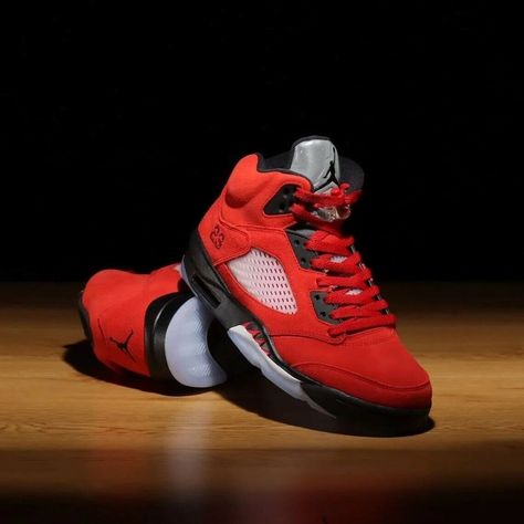 Air Jordan Retro 5, Jordan Retro 5, Trendy Stuff, Nike Air Jordan 5, Raging Bull, Jordan 5 Retro, Nike Air Jordan Retro, Air Jordan 5 Retro, Air Jordan Retro