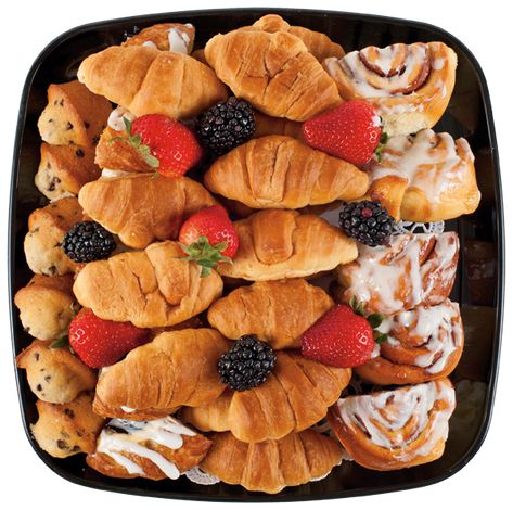 Related image Croissant Platter, Greek Yogurt Breakfast, Grazing Boxes, Drink Stations, Bread Display, Breakfast Fruit, Mini Croissants, Presentation Boards, Camping Breakfast