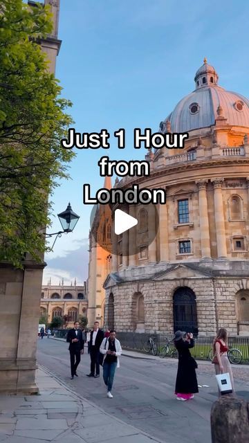 Helene Sula - Travel and Lifestyle Blogger on Instagram: "ONLY one hour train ride from London- Oxford is home to the OLDEST university in the English speaking world! 🎓And you can easily walk from the train station to explore EVERYTHING! It’s just so easy and pretty and historic, and I LOVE IT. And I love living here. Finally get to share this with you!

🤝Comment “GUIDE,” and I’ll send you my map to Oxford along with what I recommend for tours and my guide to the city!⬇️

It feels like stepping back in time! 
Put oxford on your bucket list and SAVE this post😍

#oxford #oxfordengland #londondaytrip #londondaysout #daytrip #oxforduniversity #england #britain #greatbritain" Oxford England Itinerary, Oxford Bucket List, Oxford Aesthetic, Oxford London, Bittersweet Symphony, Oxford Travel, My Map, Oxford Street London, Oxford City