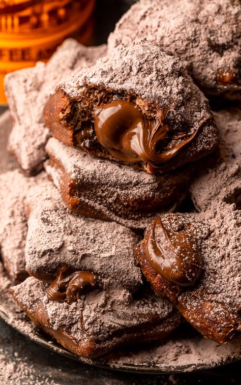 Chocolate Beignets, Beignet Recipe, Baker By Nature, Dish Ideas, Chocolate Filling, Cannoli, Beignets, Chocolate Recipes, Just Desserts