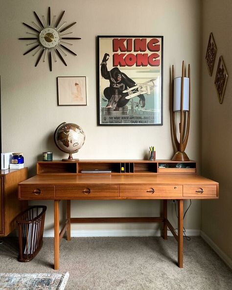 Flip Top Desk, Partners Desk, Dream Desk, Office Nook, Lane Furniture, Mid Century Desk, Mid Century Furniture, Mid Century Modern Design, Home Office