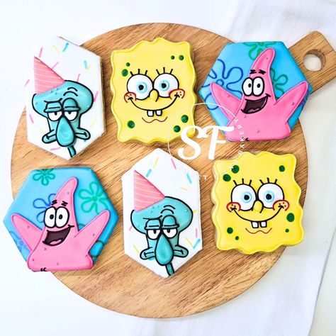 ✨️ 30 Years later.. ✨️ Spongebob Square Pants custom cookie set 💛 My customer reached out requesting a sponge bob set for her friends 30th birthday!! Absolutely loved how they came out 🤗 Thank you so much for trusting me with your order, and I can't wait to complete your next one 💖 @dinahadams_ && Happy 30th Birthday TIM!!🎊🥳 #sweetfiendbakery#sweetfiend#customcookies#customdesserts#sugarcookies#sandiegocustomcookies#northcountycustomcookies#northcountycustomdesserts#escondidocookies#esc... Spongebob Sugar Cookies, Spongebob Cookies Decorated, Spongebob Strawberries, Spongebob Cookies, Friends 30th Birthday, Custom Sugar Cookies, Spongebob Cake, Pants Custom, Spongebob Square