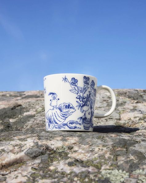 Moomin Mugs, Moomin Shop, Island Theme, Tove Jansson, First Day Of Spring, Sea Breeze, Wild Roses, Clay Ceramics, Pottery Painting