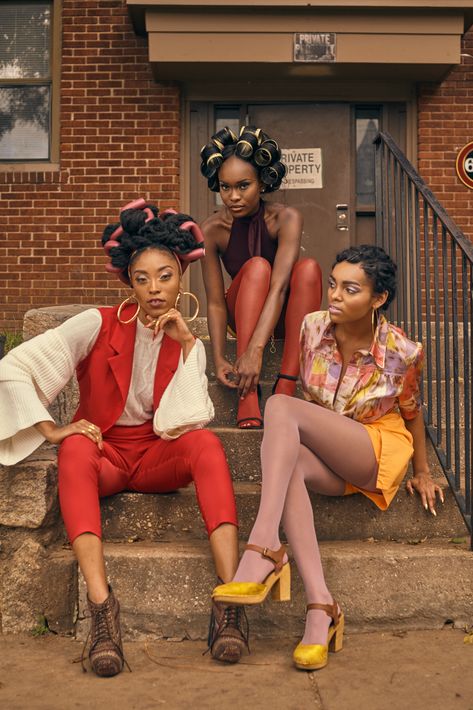 Aesthetic Fashion Photoshoot, Retro Style Black Women, 70s Group Photoshoot, 70s Shoot Inspiration, Black 70s Photoshoot, Black Women 60s Fashion, 70 Black Women Fashion, 70s Fashion Photoshoot, 70s Photoshoot Vintage