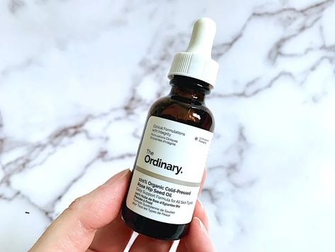 Ordinary Rosehip Oil, The Ordinary Rosehip Oil, The Ordinary Skincare Guide, Rose Hip Seed Oil, The Ordinary Azelaic Acid, The Ordinary Skincare Routine, Ordinary Skincare, Best Acne Products, Dry Skin Care Routine