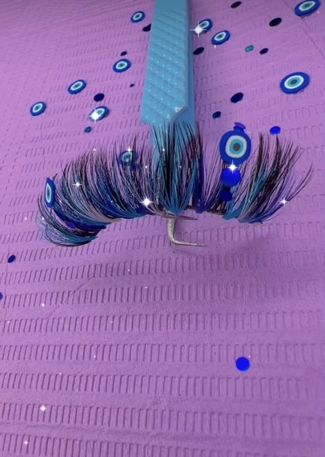 Blue Eyelashes Extensions, Color Strip Lashes, Diy Strip Lashes, Custom Strip Lashes, Custom Lash Strips, Eyelash Extensions With Color, Fall Lashes, Lash Patterns, Lashes With Color