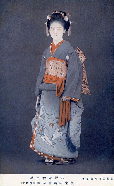 Edo Era Daughter of a Townhouse 1920s by Blue Ruin1, via Flickr  (People interested in old Japanes fashion should check out the rest of Blue Ruin 1's Flickr; it's amazing.) Library Japan, Japanese Clothing Traditional, Edo Japan, Edo Period Japan, Matsuri Festival, Japanese Edo Period, Japan Geisha, Kimono Traditional, Japanese Costume