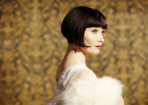 miss fisher Miss Fisher Fashion, Essie Davis, Haircuts 2014, Melena Bob, Phryne Fisher, Flapper Hair, 1920s Hair, Short Bob Haircuts, Bob Haircuts