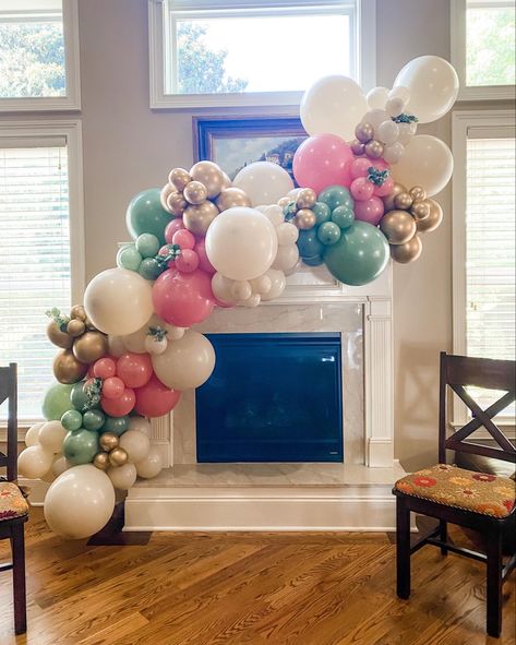 Bridal Shower Balloon, Party Balloons Diy, Bridal Shower Balloons, Balloon Garland Diy, Grad Party Decorations, Princess Theme Party, Diy Balloon Decorations, Eid Decoration, Balloon Backdrop