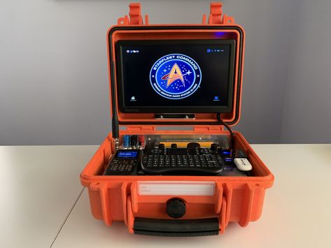 Cool Raspberry Pi Projects, Portable Ham Radio, Raspberry Projects, Radio Kit, Dipole Antenna, Emergency Radio, Computer Projects, Pelican Case, Raspberry Pi Projects