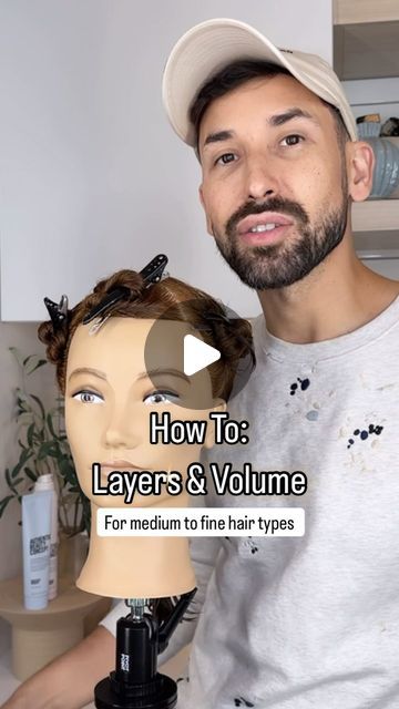 Layers On Fine Hair, How To Style Layered Hair Tutorial, Hair Education, Spray Conditioner, Tutorial Hair, Medium Layered Hair, Medium Layered, Hair Inspiration Color, Hair Tutorials