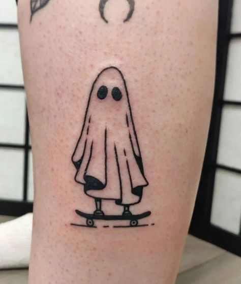 Japanese Ghost Tattoo, Ghost Tattoo Ideas, Ghost Tattoos, Japanese Ghost, Bat Tattoo, Ghost Tattoo, Omerta Tattoo, Back Of Shoulder Tattoo, Classic Tattoo