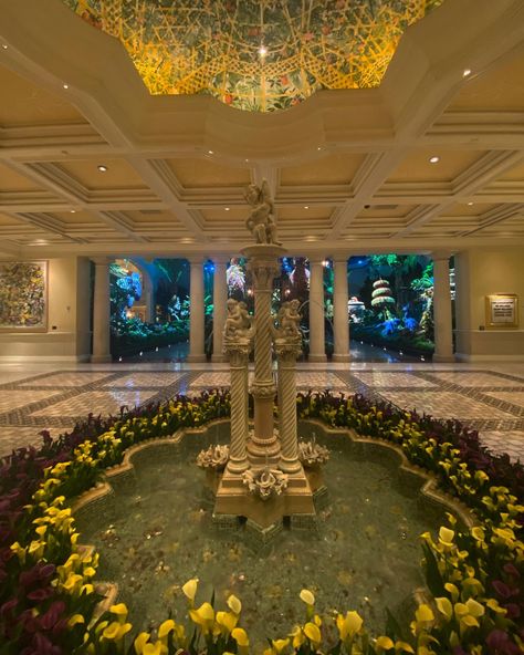 las vegas bellagio scenery luxury old money aesthetic architecture Bellagio Las Vegas Aesthetic, Las Vegas Bellagio, Vegas Bellagio, Luxury Old Money, Bellagio Las Vegas, Aesthetic Architecture, Money Aesthetic, Sin City, Old Money Aesthetic