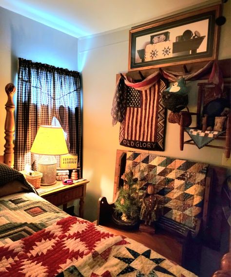 Americana Room, American Bedroom, Americana Home Decor, Americana Home, Americana Style, Americana Fashion, Room Ideas, House Styles, Collage