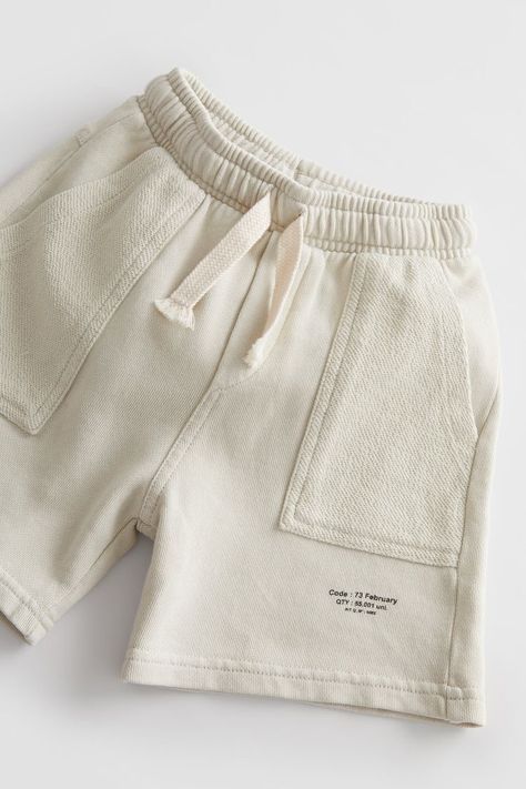 Sweat Shorts, 가을 패션, Comfy Outfits, Aesthetic Clothes, Diy Clothes, Fashion Inspo Outfits, Clothing Brand, Cool Outfits, Kids Fashion