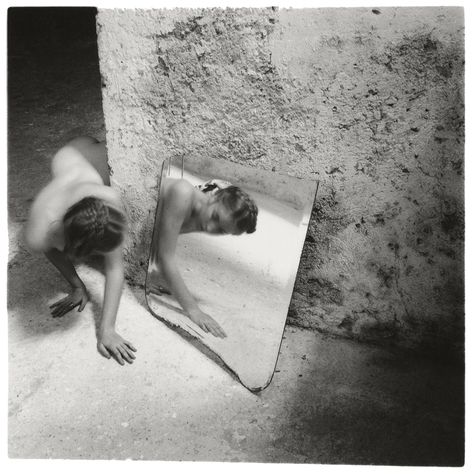 Francesca Woodman, Eva Hesse, Duane Michals, Elliott Erwitt, Andre Kertesz, Diane Arbus, Henri Cartier Bresson, Ellen Von Unwerth, Sylvia Plath