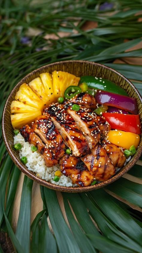 Hawaiian Style Teriyaki Chicken Tropical Meals, Hawaiian Teriyaki Chicken, Hawaiian Luau Food, Tropical Dishes, Chicken Bowls Healthy, Yummy Healthy Food, Tropical Recipes, Tropical Dinner, Hawaii Recipes