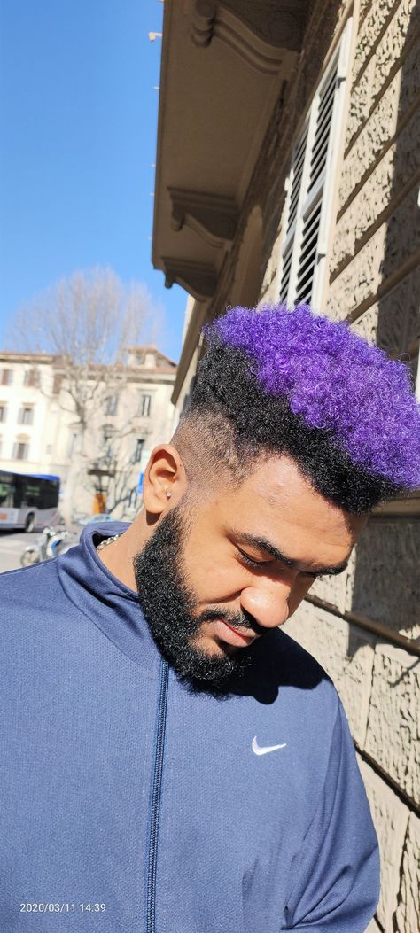 Purple Hair Color Men, Purple Hair Men Black, Highlights On African American Hair, Purple Afro Hair, Purple 4c Natural Hair, Purple And Blue Natural Hair Black Women, Afro Men, Purple Highlights, African American Hairstyles