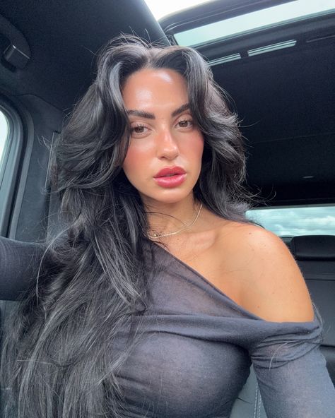 Tatyana Lafata (@tatlafata) • Instagram photos and videos Influencers Fashion, Cute Makeup, Makeup Inspo, Influencer, Beauty Makeup, Makeup Looks, Hair Makeup, Casual Outfits, Photo And Video