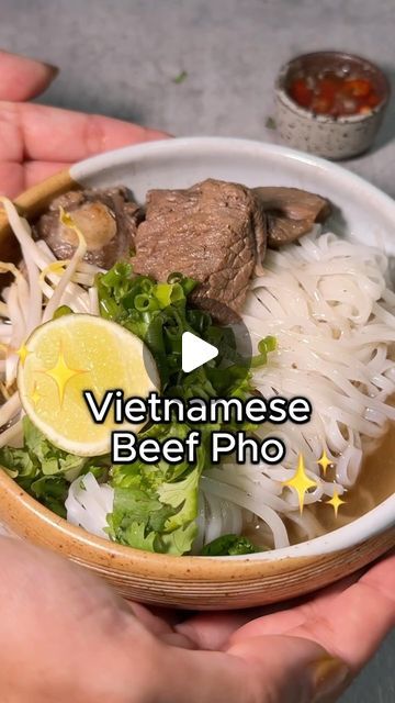 Sha on Instagram: "INSTANT POT PHO | recipe👇🏽  When I got the new Instant Pot RIO, I knew I had to attempt PHO first - a weekend dish that needs planning and 2-4 hours of patience.  In just 1 hour:  - My broth - full flavoured and robust.  - My meat - tender and fall-off-the-bone.  - My mind - very blown 🤩🤯🤯  After this first trial, I THINK you can also char the onion and ginger in the instant pot too. If anyone’s done this to success, LET ME KNOW 🙏👇🏽  If you want the instant pot, @instantpotsingapore has got chuuu: Till September 2024, use code <NOMADETTEATSINSTANT10> for 10% off with min. spend of $250! 🫶  broth: * 1 onion + ginger, broiled for 10 mins * 1kg beef: oxtail + chuck * whole spices: cinnamon, star anise, cloves, coriander seeds, whole peppercorns * 2 litres water * 2 Instant Pot Pho Recipe, Beef Over Rice, Spicy Pho, Instant Pot Pho, Beef Pho Recipe, Pho Soup Recipe, Beef Oxtail, Pho Broth, Pho Recipe