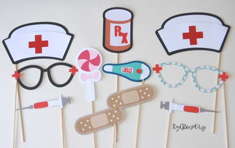 Nursing Photo Booth Props Nurse Graduation Nurse Fun School Party Food, Nurse Grad Parties, Medical Party, Doctor Party, Graduation Nurse, Nursing School Graduation Party, Nurse Photos, Nurse Party, Pinning Ceremony