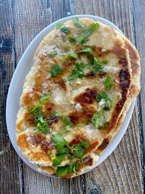 Paleo Flatbread Recipe, Gluten Free Naan, Paleo Bread Recipe, Homemade Gluten Free Bread, Paleo Breads, Gluten Free Flatbread, Gluten Free Guide, Gluten Free Yeast Free, Paleo Soup