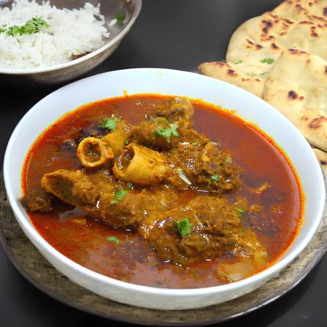 This mutton nihari recipe is a traditional Pakistani dish that has captured the palates of people all over India and Pakistan. Nihari is so well-loved that it is considered to be Pakistan’s national dish. Mutton nihari is a flour-based Indian stew with slow-cooked lamb and a range of spices that originates from the royal kitchens […] The post Mutton Nihari appeared first on Scrumptiously. Indian Stew, Mutton Nihari, Nihari Recipe, Pakistani Desserts, Eid Recipes, Spaghetti With Ground Beef, Appetizer Board, Spicy Stew, Pakistani Dishes