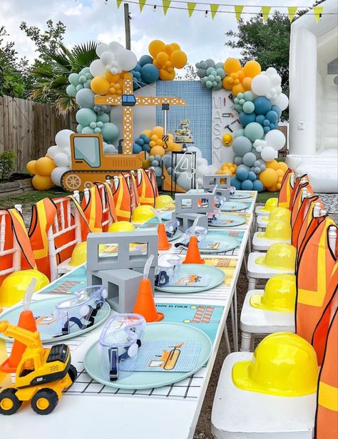 Modern Event Decor, Construction Birthday Cake, White Bounce House, Construction Party Decorations, Truck Theme Birthday, Decor Balloons, Construction Theme Birthday Party, 2nd Birthday Party For Boys, Construction Theme Party