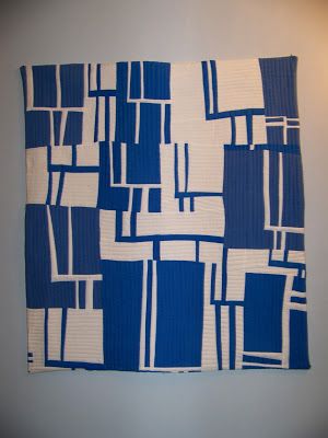 ART by JDEMILO: Blue Rose and a Nancy Crow finish Nancy Crow Quilts, Quilt Geometric, Nancy Crow, Cream Quilt, Squares Quilt, Two Color Quilts, Abstract Quilt, Quilt Modernen, Log Cabin Quilts