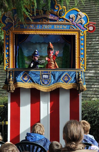 Punch Theater 5 Punch And Judy Stage, Puppet Show Stage, Theatre Puppets, Matlock Derbyshire, Finger Paint Art, Puppetry Theatre, Puppet Stage, Puppet Theaters, James Ensor