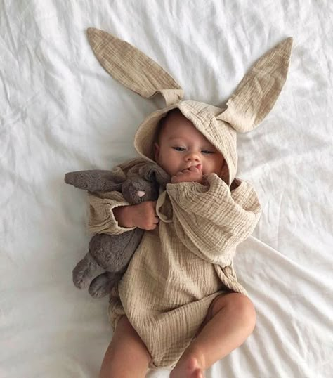 Foto Baby, Foto Tips, Baby Easter, Baby Style, A Bunny, Baby Family, Tiny Humans