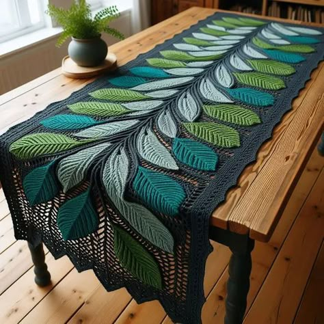 Stunning and Easy Crochet Tablecloths for Every Occasion Layered Tablecloths, Table Cloth Crochet, Crochet Table Cloth, Crochet Hammock, Runner Crochet, Crochet Table Topper, Crocheted Stuff, Crochet Placemat Patterns, Cushion Cover Pattern