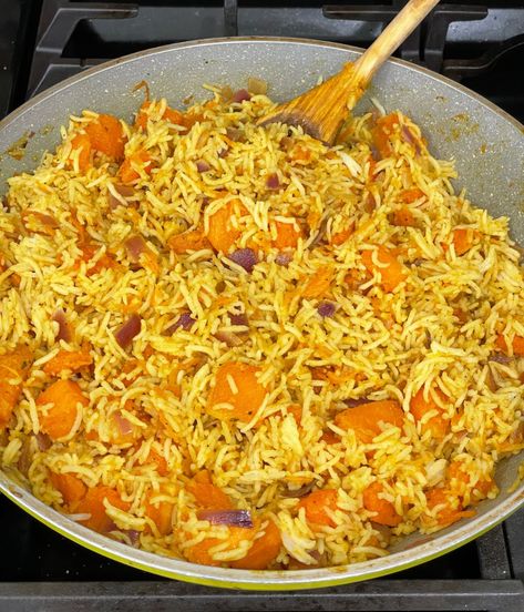 Pumpkin Rice • Simple Sumptuous Cooking Pumpkin And Rice Recipes, Butternut Squash With Rice, Rice With Milk And Cinnamon, Pumpkin Spice Rice Pudding, Rice With Coconut Milk, Pumpkin Rice, Rice And Beans Recipe, Cheese Pumpkin, Indian Cooking