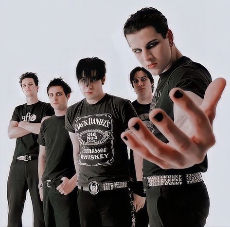 Metal Girlfriend, Avenged Sevenfold Band, Goth Metalhead, Matt Shadows, Band Pins, Avril Lavigne Goodbye Lullaby, Goodbye Lullaby, Metal Guys, Hot Music