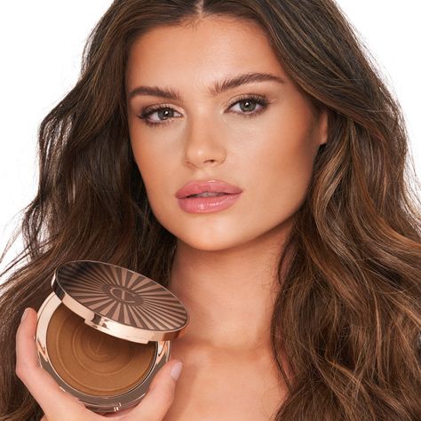 Medium: Beautiful Skin Sun-kissed Glow Bronzer | Charlotte Tilbury | Charlotte Tilbury Bronzer Aesthetic, Bronzer Charlotte Tilbury, Charlotte Tilbury Beautiful Skin, Poreless Skin, Cream Bronzer, Media Makeup, Cheek Contour, Makeup Secret, Cheek Makeup