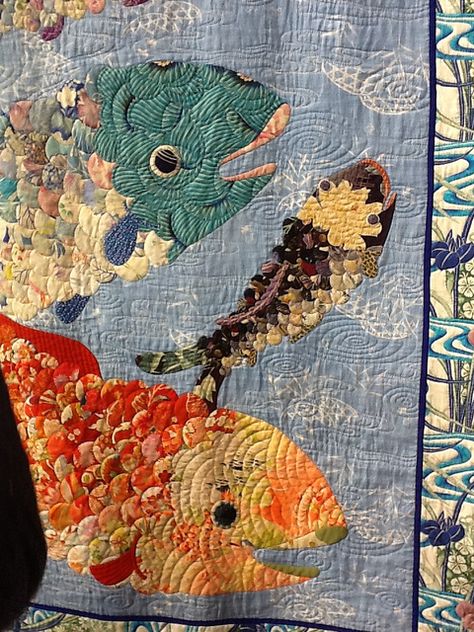 Tokyo international great quilt show 2013 by sparklearkle, via Flickr Koi Quilt, Embroidery Fish, Fish Collage, Motion Ideas, Collage Quilts, Asian Quilts, Fish Quilt, Japanese Patchwork, Quilt Modernen